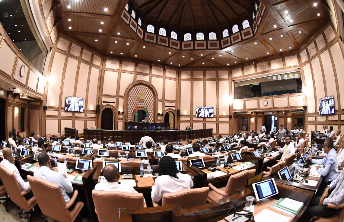 ސަޕްލިމެންޓްރީ ބަޖެޓާއެކު އަންނަ އަހަރަށް 42.8 ބިިލިއަން ރުފިޔާގެ ބަޖެޓެއް މަޖިލީހުން ފާސްކޮށްފި