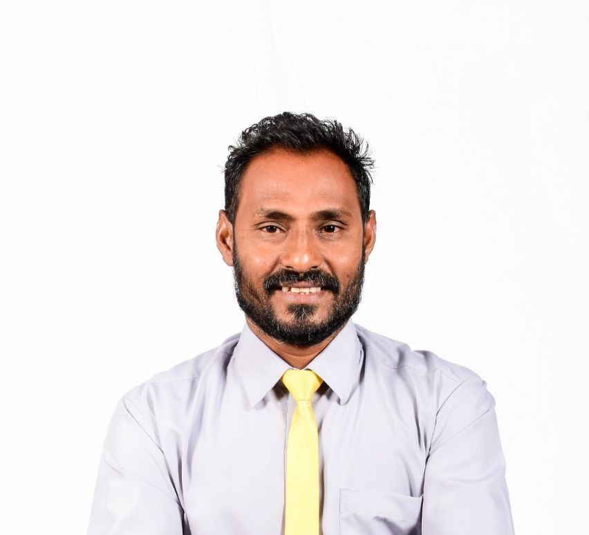 ހުރިހާ ފިކުރެއްގެ އެންމެންނާ ގުޅިގެން މަސައްކަތްކުރާނަން: ނާދިރު (ޗިޅާ)