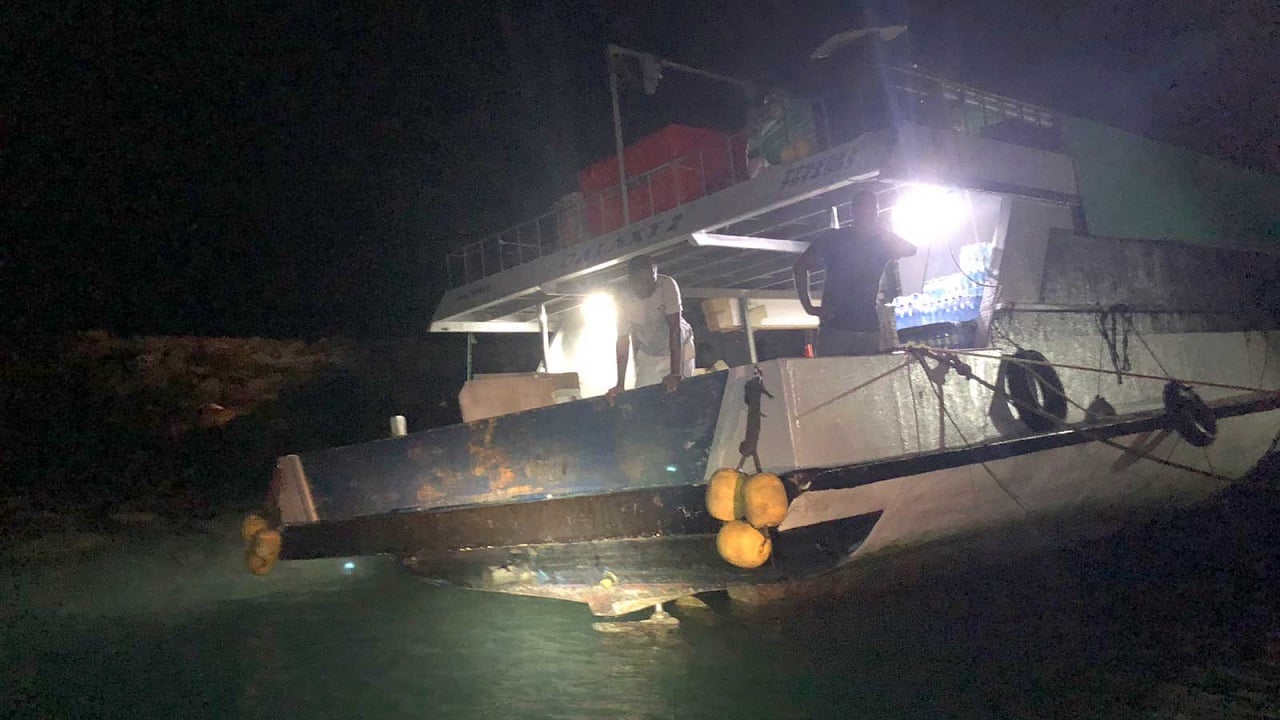 "ގެލެކްސީ 2" ބޯޓު ލ. މާމެންދޫ ނެރުމައްޗަށް އުރިއްޖެ