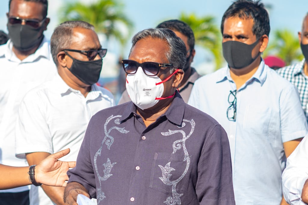 މާސްކު ނާޅުއްވައިގެން ރައީސް ވަހީދު 1000 ރުފިޔާ އިން ޖޫރިމަނާކޮށްފި