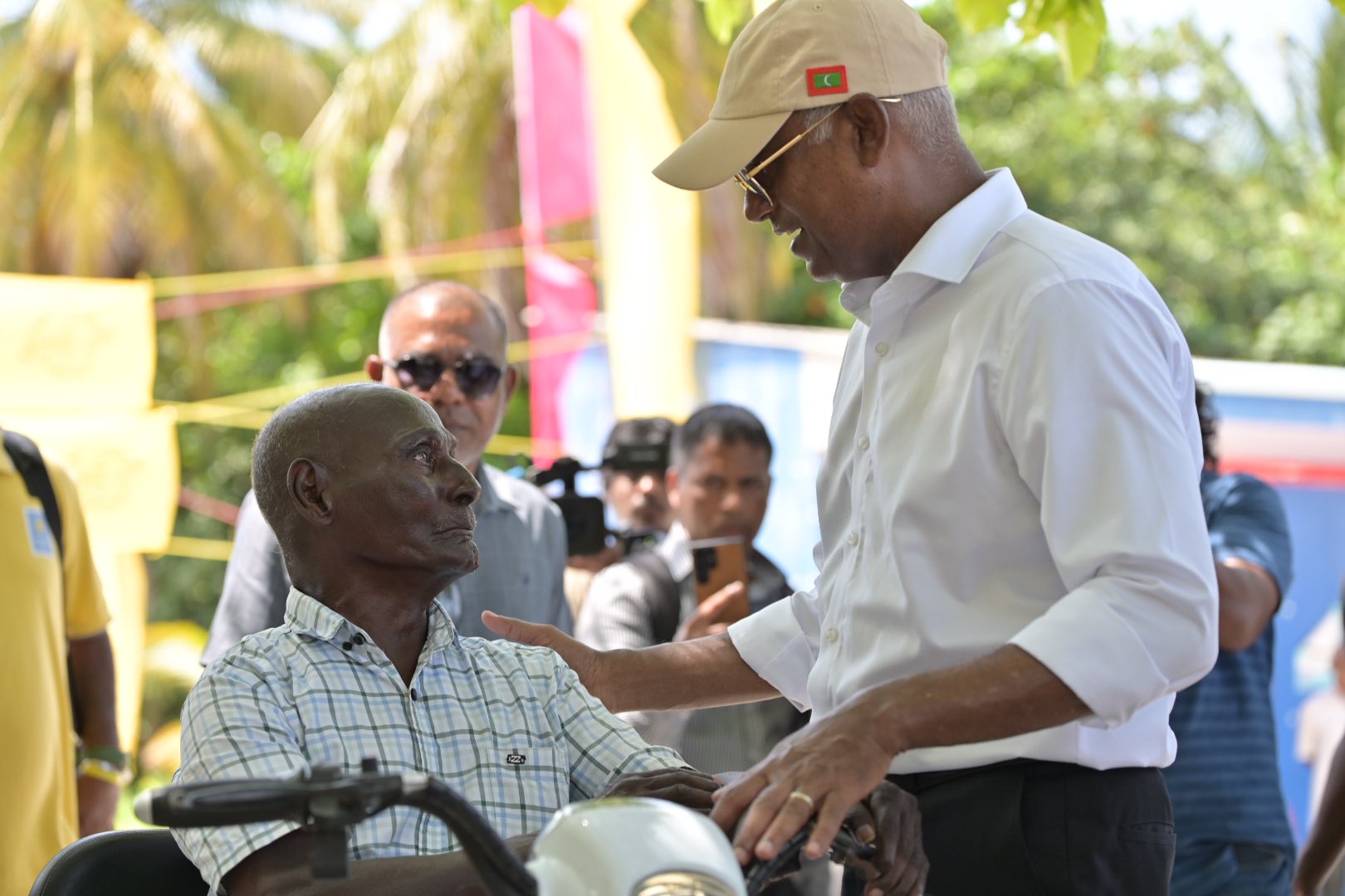 ސަރުކާރަށް ފާޑުކިޔައި ބެނާ ދެމުމަކީ މައްސަލައެއް ނޫން: ރައީސް