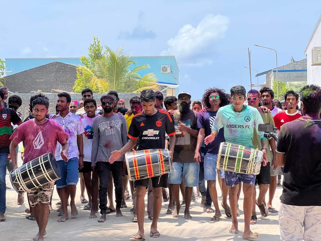 އީދު ދުވަހު ފިޔޯރީގައި އާންމުންގެ ގަޔަށް ފެނާ ކުލަޖެހުން މަނާކޮށްފި