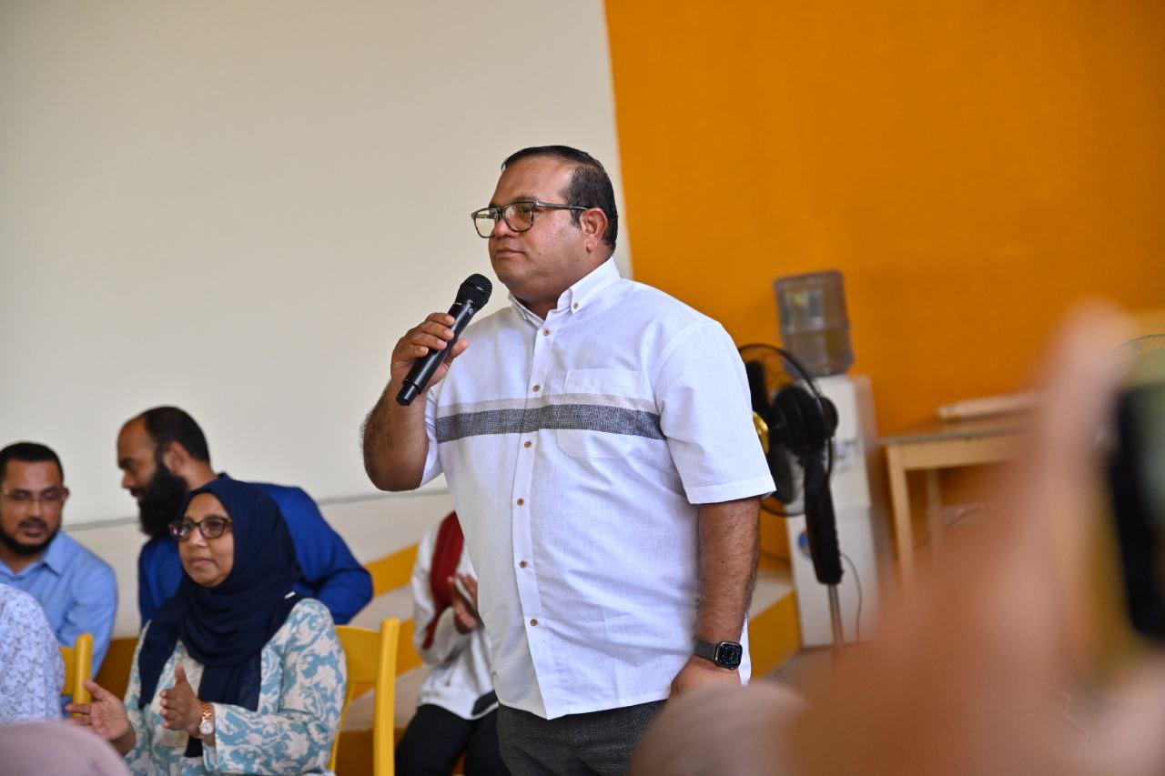 އެމްޑީޕީގެ ވެރިކަން ގެއްލޭ ކޮންމެ ދައުރެއްގައި އައްޑޫ ރައްޔިތުންނަށް ހިތްދަތިކަން: އަސްލަމް