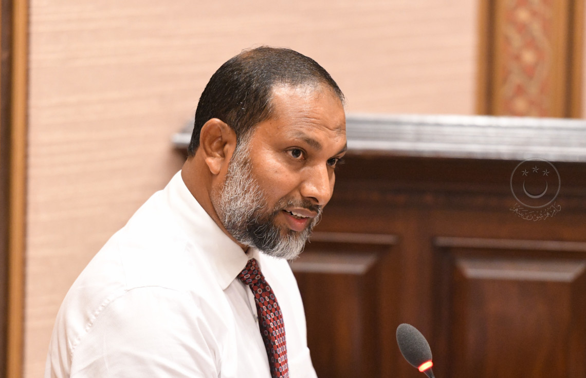 ގައުމު ހިންގުމުގެ ނިޒާމް ކަނޑައަޅަންވާނީ ވަކި މީހަކު ވެރިކަމަށް ގެންނާކަށް ނޫން: އިމްރާން