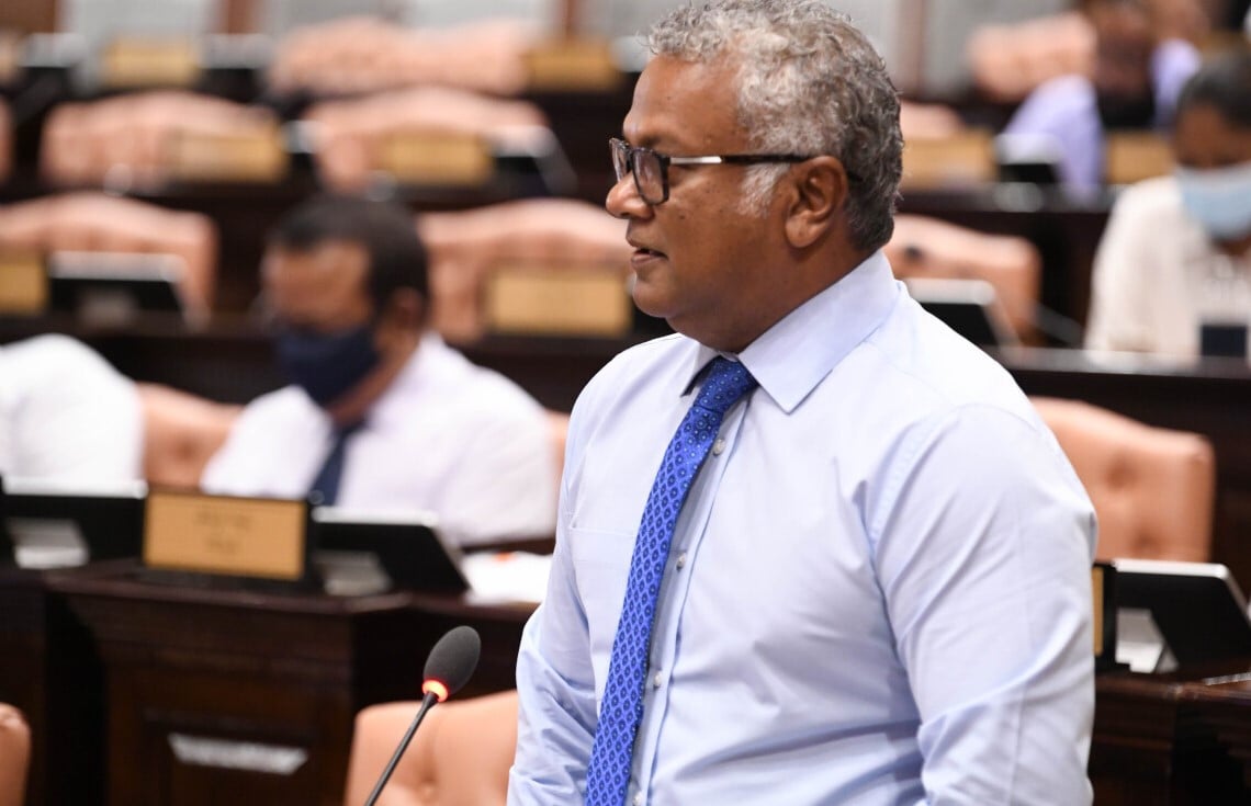 ނިޔާޒް މަޖިލީހުގެ އިދާރާއަށް: އެންމެ މީހަކު މަޖިލީސް ހިޞާރު ކުރުމުގެ ފުރުޞަތު ނުދެއްވާ