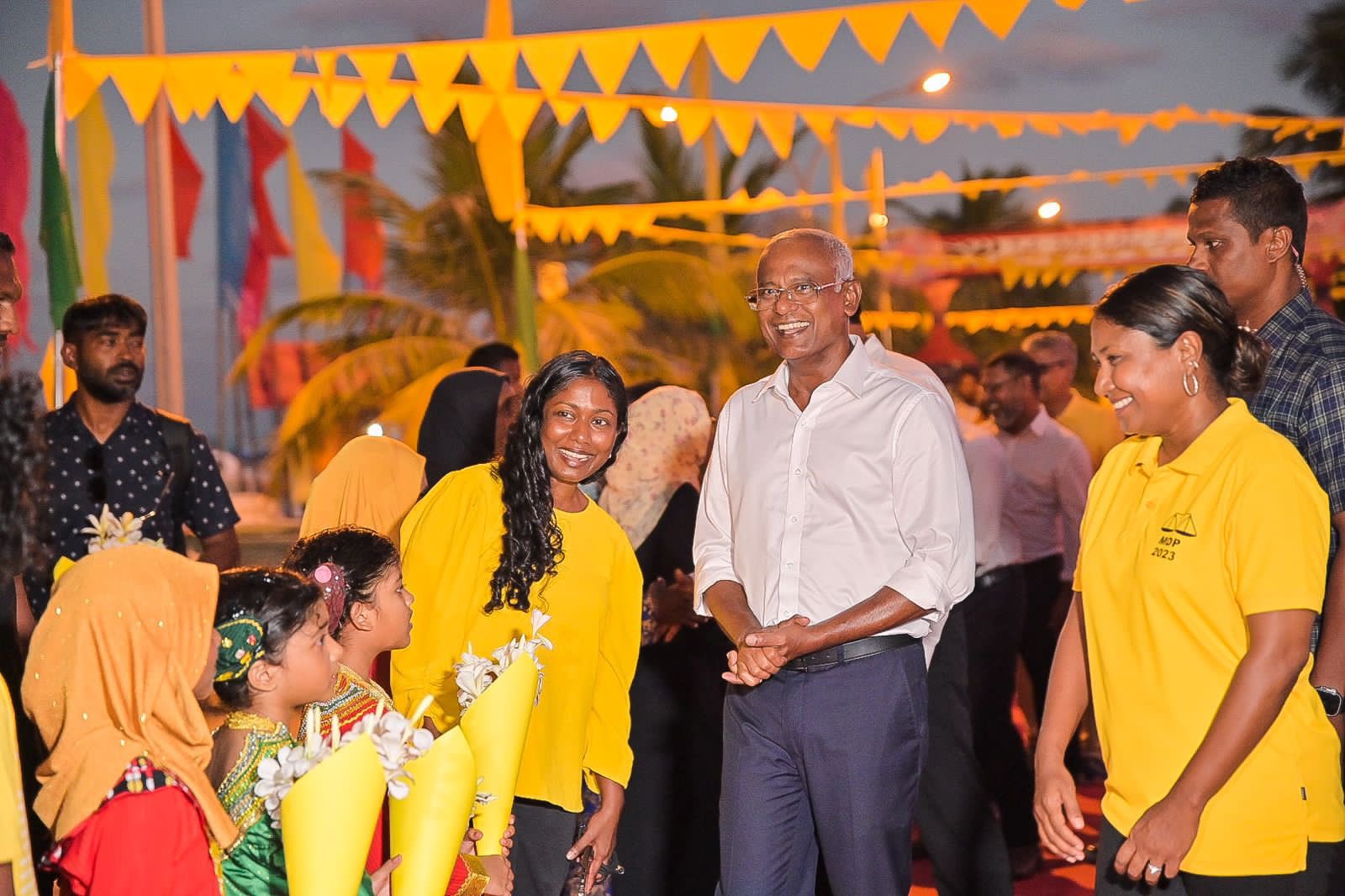 ދެވަނަ ބުރުގައި ދެކުނުގެ ތިން ސިޓީގެ ބޮޑު އަޣުލަބިއްޔަތެެއް ހޯދާނަން: ރައީސް