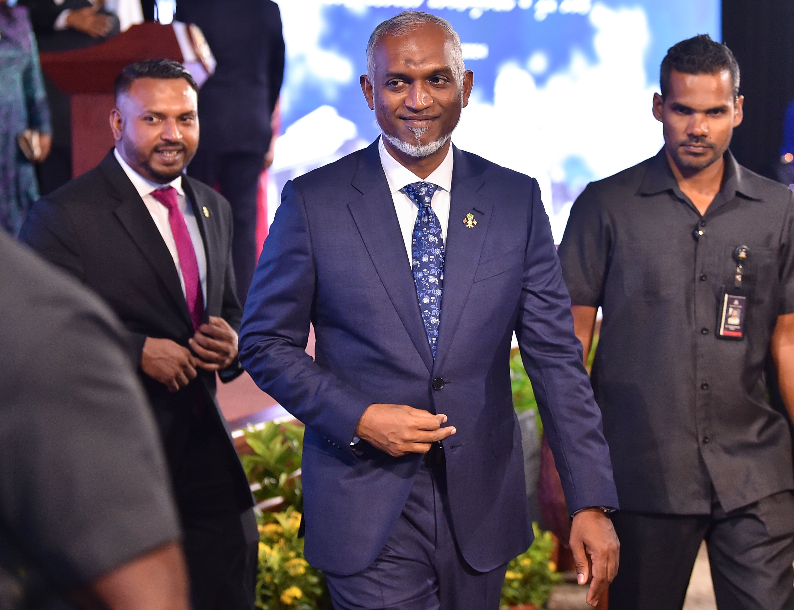 ޗައިނާގެ ހިލޭ އެހީ ޚަރަދު ކުރާނީ މާލޭގެ މަގުހެދުމާއި ވިލިމާލޭ 100 އެނދުގެ ހޮސްޕިޓަލަށް: ރައީސް