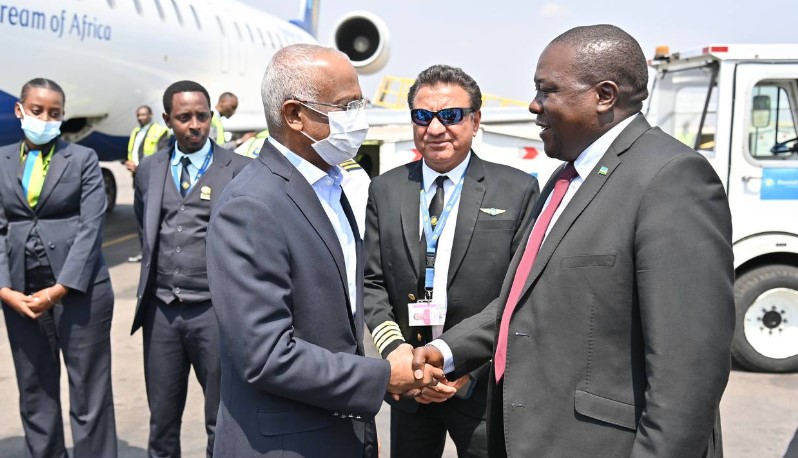 ރައީސް ޞާލިޙް ރުވާންޑާއަށް ވަޑައިގެންފި