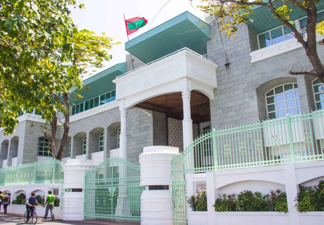 ސަރުކާރުގެ އިސްވެރިންނަށް އަމާޒުކޮށް ވެބިނަރ ޕްރޮގްރާމެއް ފަށައިފި