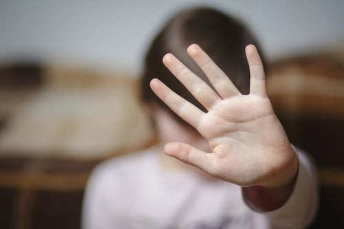 ބާރަ އަހަރުގެ ކުއްޖަކަށް ޖިންސީ ގޯނާ ކުރި މައްސަލައެއް