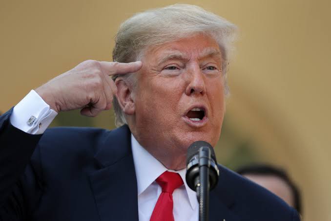 އަހަރެންނަކީ ވެނެޒުއޭލާގެ ވަގުތީ ރައީސް: ޓްރަމްޕް