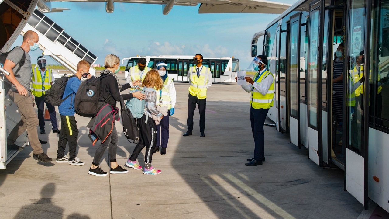 މިއަދު 5100 ފަތުރުވެރިން ޒިޔާރަތްކޮށް މުޅިން އާ ރެކޯޑެއް