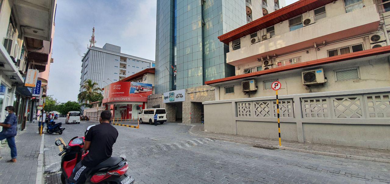 ކޯވިޑް-19: ޑައިލިސިސް ހެދުމަށް އައިޖީއެމްއެޗަށް ދިޔަ މީހަކު ޕޮޒިޓިވް ވެއްޖެ