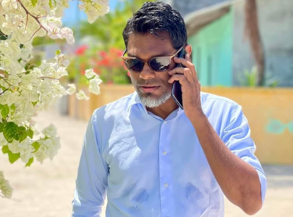 އީވާގެ ދާއިރާއަށް ނުކުންނެވުމަށް އަމްރު ވިސްނަވަނީ