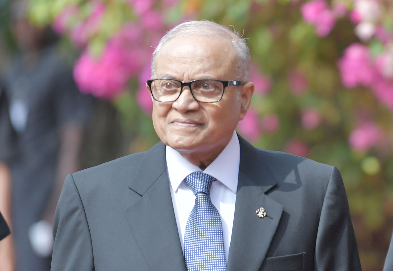 ނުރަސްމީ ދަތުރުފުޅެއްގައި ރައީސް މައުމޫން ލަންކާއާއި މެލޭޝިއާއަށް