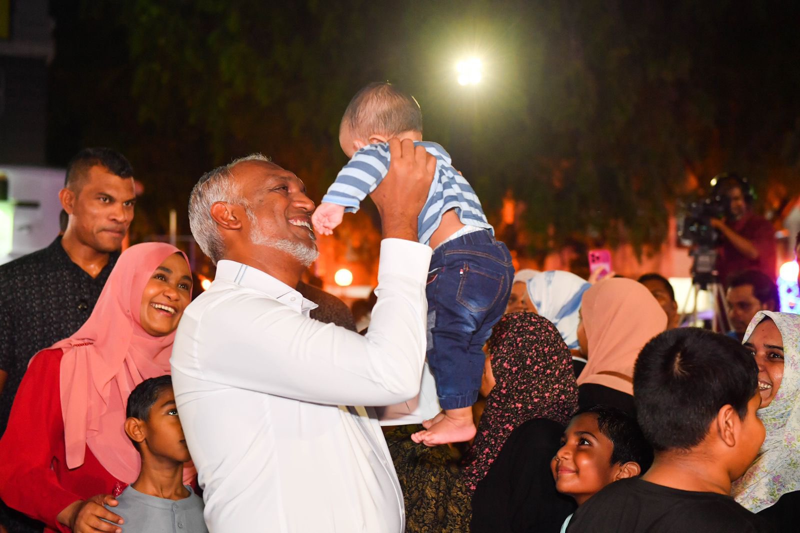 ކުދިންގެ ޙައްޤުގައި މިއަދު ކުރި މަސައްކަތަކުން ނޫނީ ޤައުމަށް އުޖާލާ މުސްތަޤްބަލެއް ހޯދައެއް ނުދެވޭނެ: ރައީސް