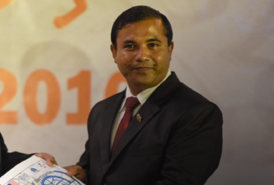 ގާޒީ އިބްރާހިމް އަލީ ސަސްޕެންޑްކޮޮށް މަގާމުން ވަކިކުރަން މަޖިލީހަށް