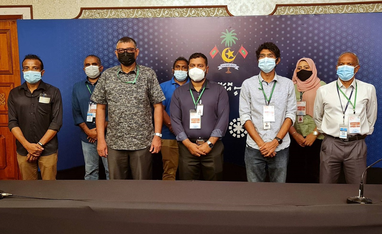 ސްޓެލްކޯއިން އެޗްއީއޯސީއަށް ބައެއް ތަކެތި ހަދިޔާކޮށްފި
