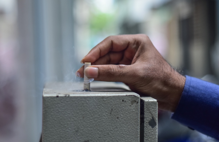 ވޭޕްކޮށްފައި އައިސް ކުދިން އުރީމާ އޭގެ ވިހަމާއްދާތަކުގެ އަސަރު ކުދިންނަށް ކުރޭ: ޑރ. ފައިސަލް