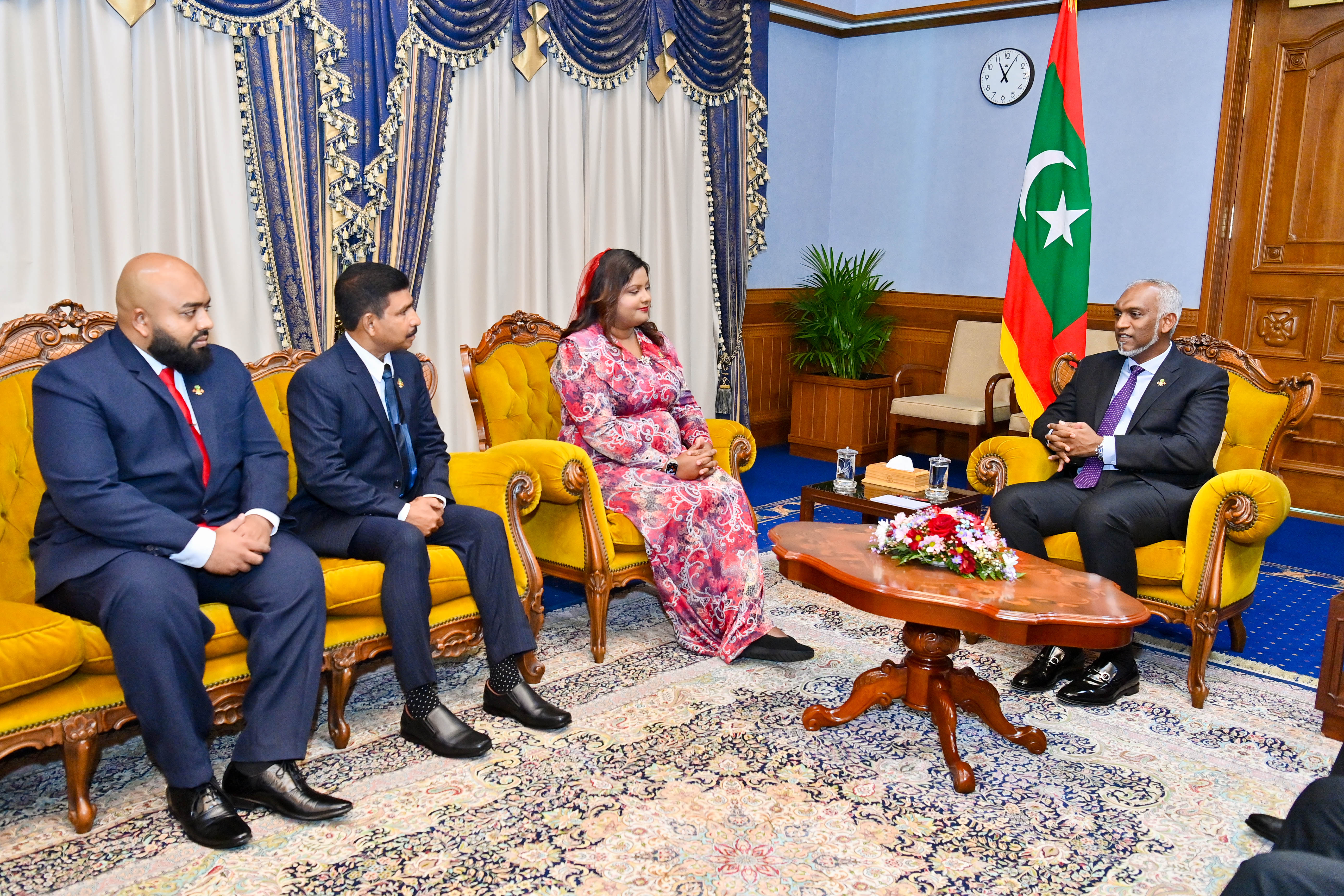 ތިން ގައުމަކަށް ސަފީރުން އައްޔަނުކުރައްވައިފި