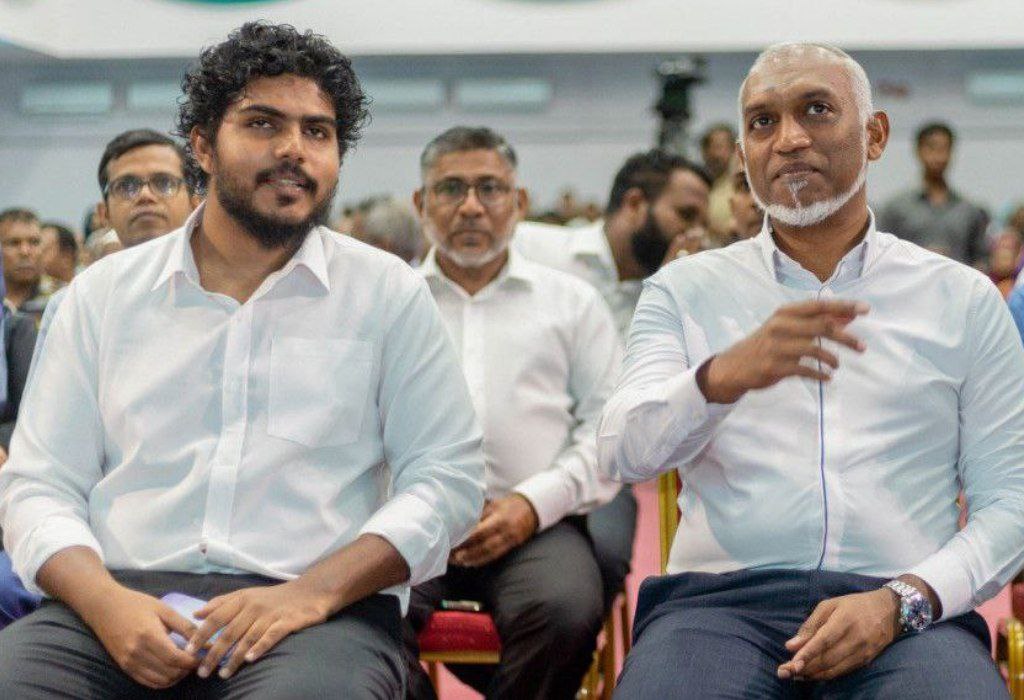 ޑޮލަރު މުއާމަލާތްތައް މެދުކަނޑާލުން: އަޒާން ވިދާޅުވީ އިތުރު ގޮތެއް އޮތްނަމަ ސަރުކާރުން އެކަން ނުކުރާނެ ކަމަށް