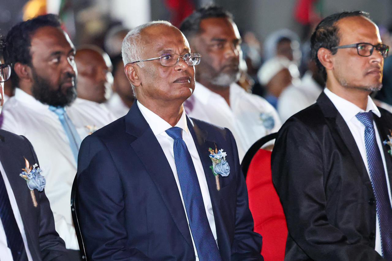 ދެ އަހަރުން 35 ބިލިއަން ރުފިޔާގެ ދަރަނި ނަގައިފި، ފައިސާ ޗާޕްކުރަނީ ވަގަށް އޮޅުވާލައިގެން: ސާލިޙް