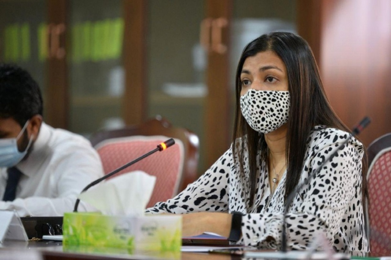 ރައީސް ޞާލިޙް ދެވަނަ ދައުރަކަށް ހޮވުމަކީ ޤައުމަށް އެންމެ ރަނގަޅުގޮތް - ރޮޒެއިނާ