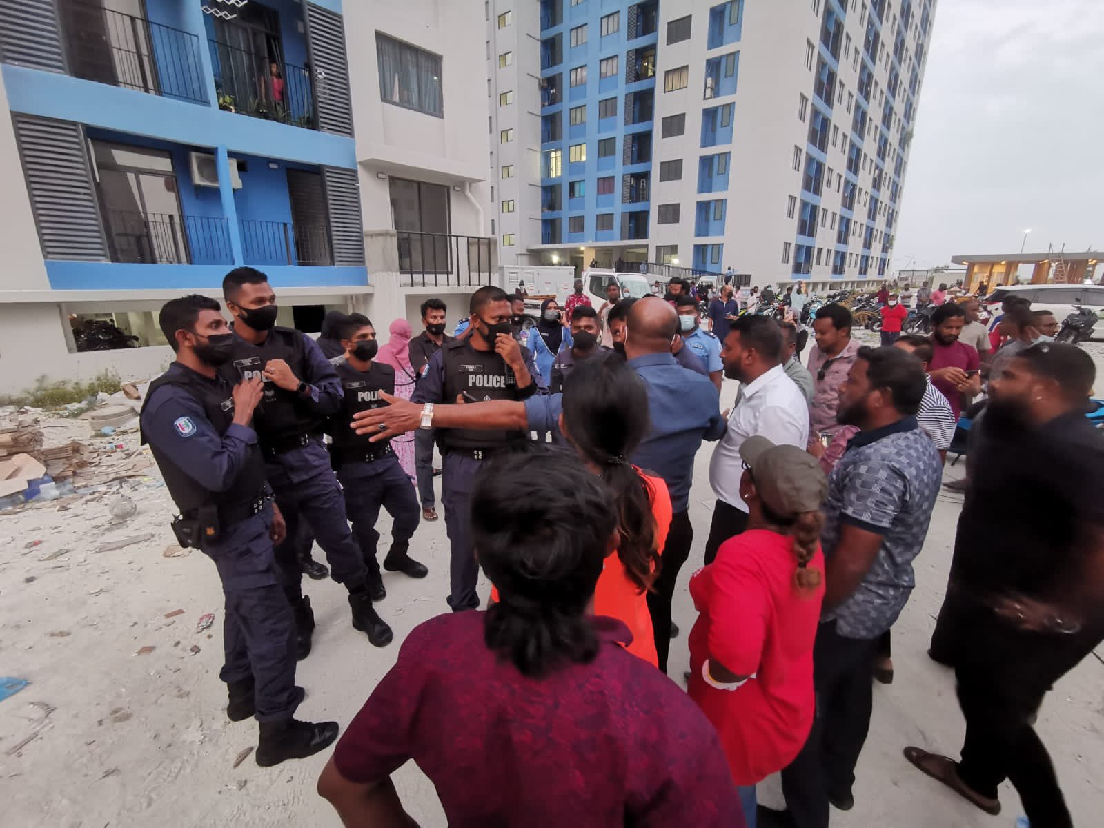 ފުލުހުންގެ ފަރާތުން ފެންނަނީ ވަރަށް ވިޔާނުދާ މަންޒަރެއް: ޝައިހް ޒައިދު