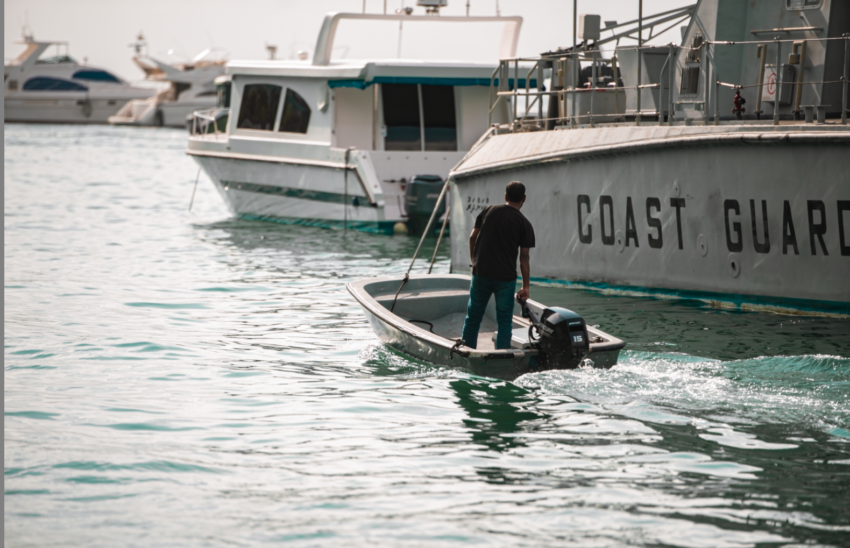 ޑިންގީއެއްގައި ގައްދޫއިން ގަމަށް ދަތުރުކުރި 75 އަހަރުގެ މީހަކު ގެއްލިގެން ހޯދަނީ