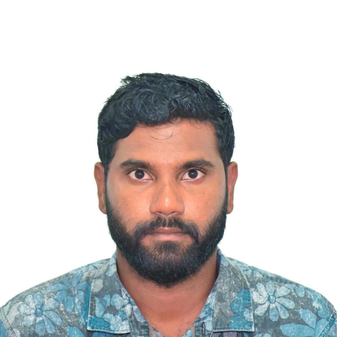 ކޮޅުވެއްޓި ބަންޑުން ޖެހުން: ހާލު ދެރަވި ދިވެހި ޒުވަނާ ނިޔާވެއްޖެ