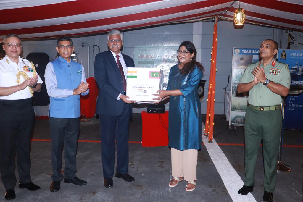 އިންޑިއާގެ އެހީގެ ސާމާނު ސެނެހިޔާ ހޮސްޕިޓަލަށް ހަދިޔާކޮށްފި