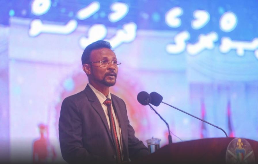 ދިވެހިބަހުގެ އެކަޑަމީގެ ރައީސްގެ މަޤާމަށް ޑރ. އަޝްރަފް!