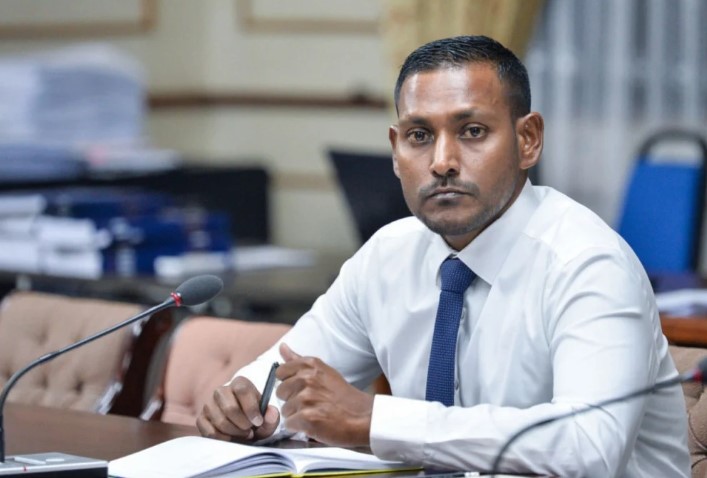 ޖިނާއީ ކުށްތަކުގެ ޖޫރިމަނާ ފައިސާ ނުދައްކާ މައްސަލަ ބޮޑުވެ ޖަލަށް ލާން ފަށަނީ