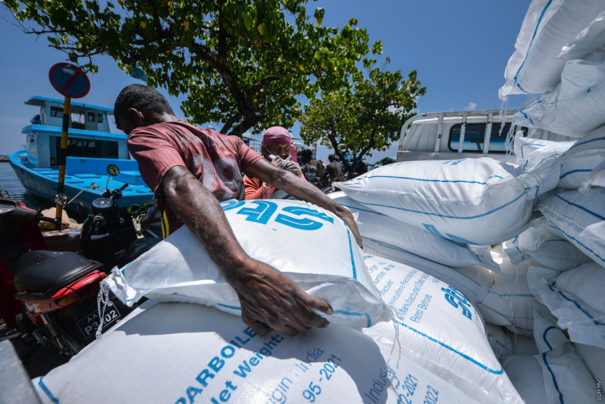 އެސްޓީއޯގެ ފުށް ގުދަނުން ފުށް ބަސްތާތަކެއް ވެއްޓި ދެ މީހަކަށް އަނިޔާވެއްޖެ