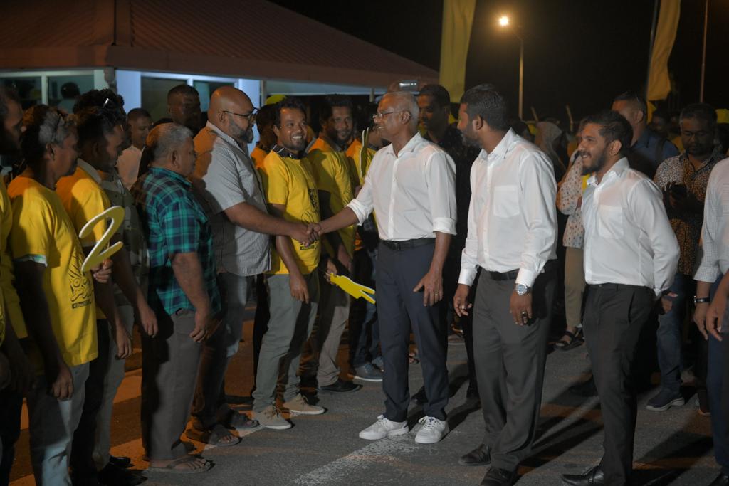 ރައީސް ލ. އަތޮޅަށް ވަޑައިގެންފި