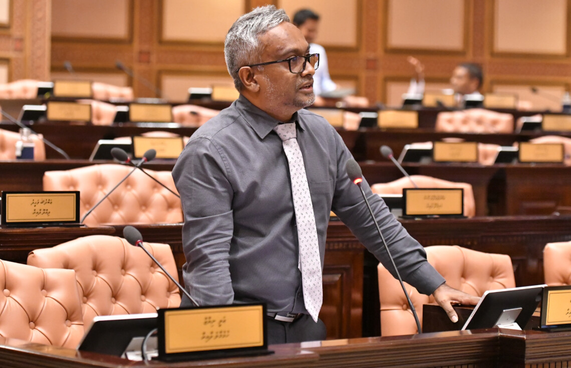 މެމްބަރު މުއިއްޒު ރައީސް ޞާލިހަށް ތާއިދުކުރަށްވަން ނިންމަވައިފި