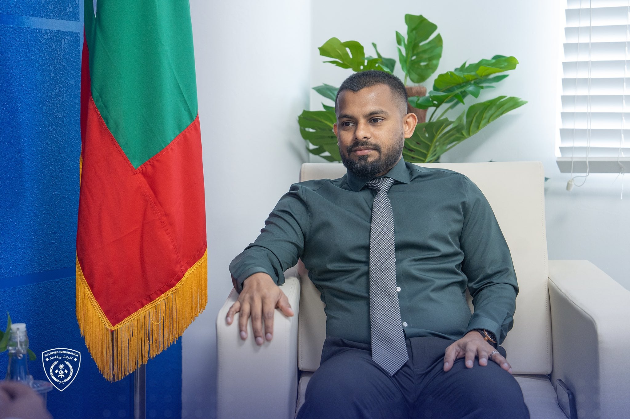 ޝައްމާންގެ އިންޒާރެއް: ރާއްޖޭގައި ހުރުމުގެ ހުއްދަނެތް ބިދޭސީން ބައިތިއްބާ މީހުންނަށް ފިޔަވަޅު އަޅާނަން