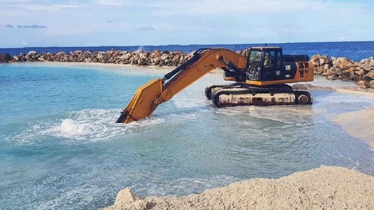 ރަސްމާދޫ ބަނދަރުގެ މަސައްކަތް ބާރަށް ކުރިޔަށް