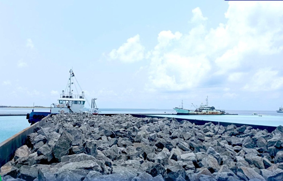 ފެލިވަރު ބިން ހިއްކުމާއި ބަނދަރު ތަރައްޤީކުރުން ކުރިއަށް