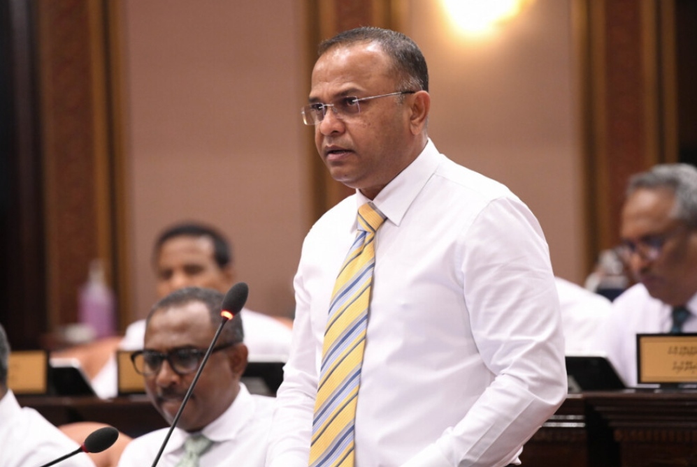 މާލެއިން ގޯއްޗާއި ފްލެޓް ދިނުމުން ނަފްސާނީ ބަލިތައް މަދުވާނެ: އަނދުން ހުސެއިން