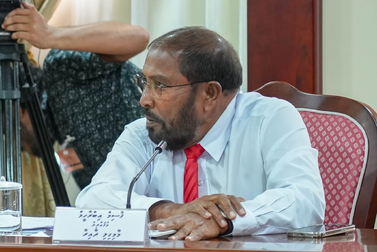 ޤައުމު ސަލާމަތް ކުރުމަށްޓަކައި ކޮންމެ ހިތިބޭހެއް ބޯންވެސް މިހުރީ ތައްޔާރަށް: ޤާސިމް