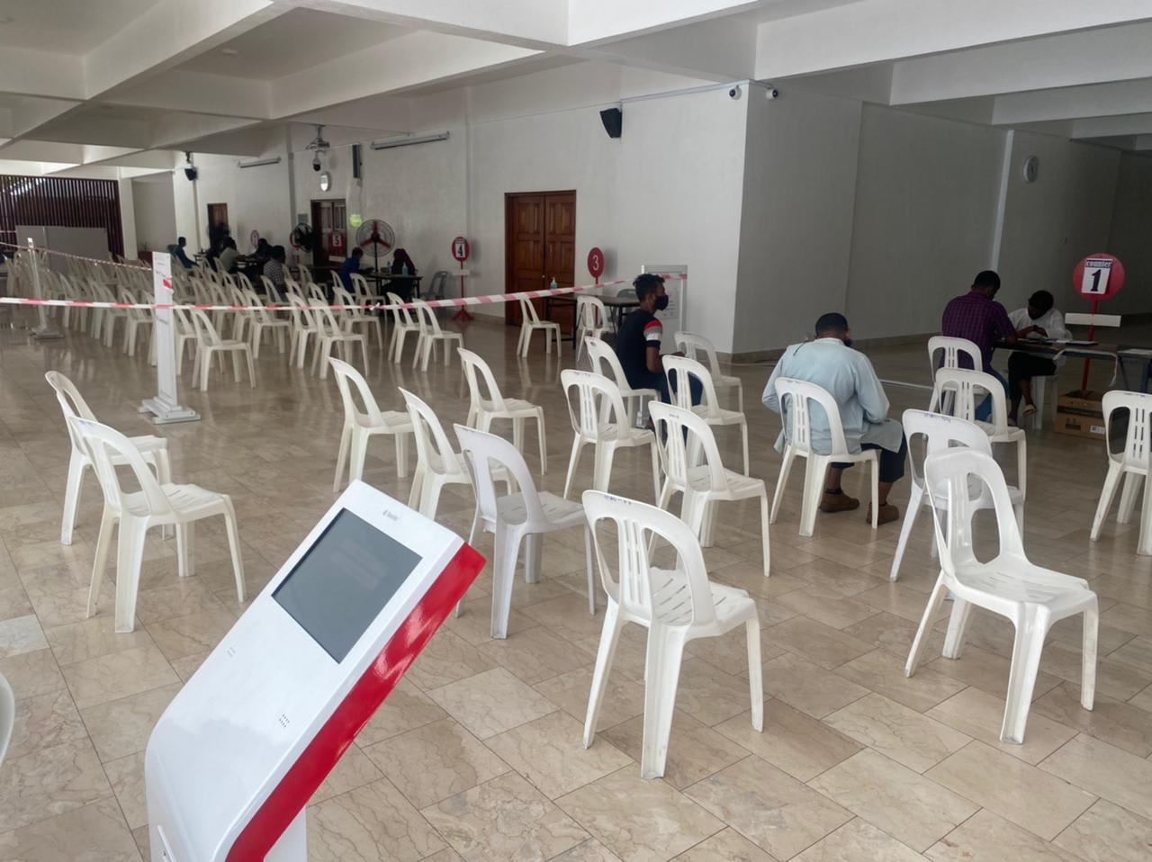 ދައުލަތުގެ ހުރިހާ މުވައްޒަފުން ކޮވިޑް ވެކްސިން ޖަހަން އެޗްޕީއޭއިން އިލްތިމާސްކޮށްފި