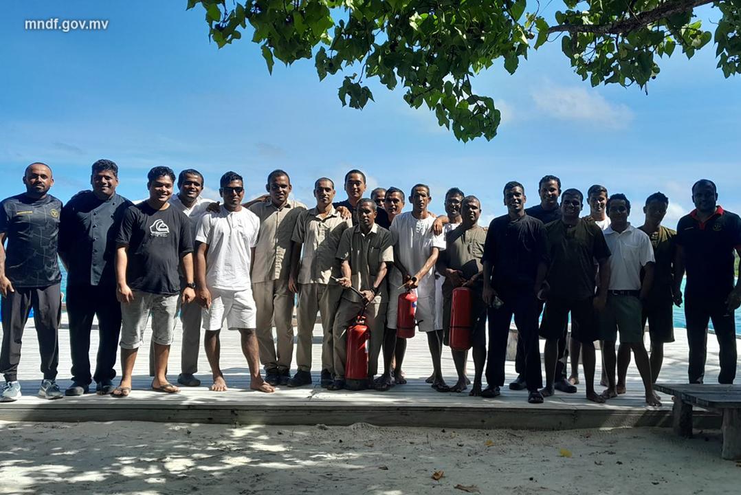 ގިލި ލަންކަންފުށި މުވައްޒަފުންނަށް ފަޔަރ އެވެއަރނަސް ޕްރޮގްރާމެއް ފަށައިފި