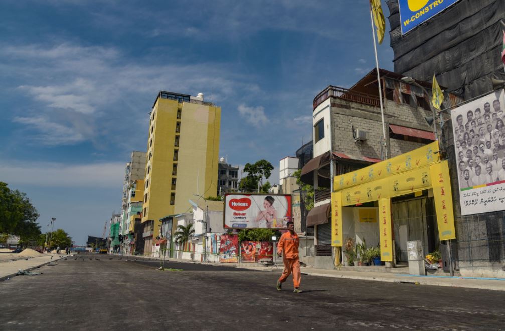 ބޮޑުތަކުރުފާނު މަގުގައި ތާރުނާޅައި އޮތް ސަރަހައްދުގައި ތާރުއެޅުމުގެ މަސައްކަތް ފަށަނީ