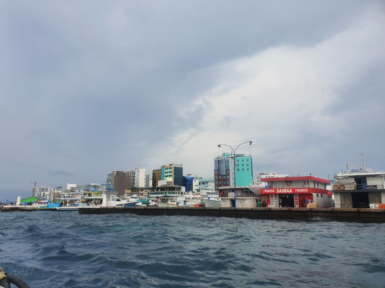 މާލެއިން 17 އަހަރުގެ އަންހެން ކުއްޖަކު ގެއްލިގެން ހޯދަނީ