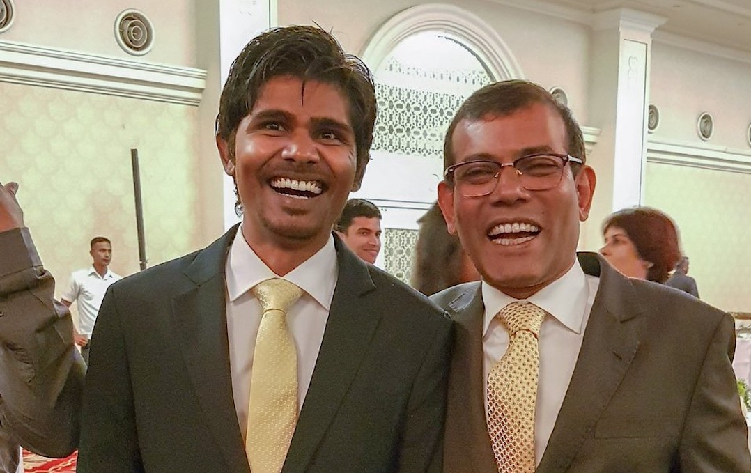 މޫކޭ ރައީސް ނަޝީދަށް: ގޮތްދޫކުރަށްވާ ޕާޓީއާ އެއްސަފަށް ވަޑައިގަންނަވާ