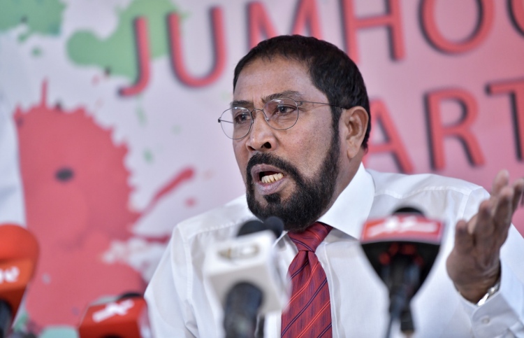 ގައުމަށް ތަރައްގީ ގެނެސް ދަރަނިން ސަލާމަތްކުރަން އަޅުގަނޑާ ބައިވެރިވާން ވަޑައިގަންނަވާ: ޤާސިމް