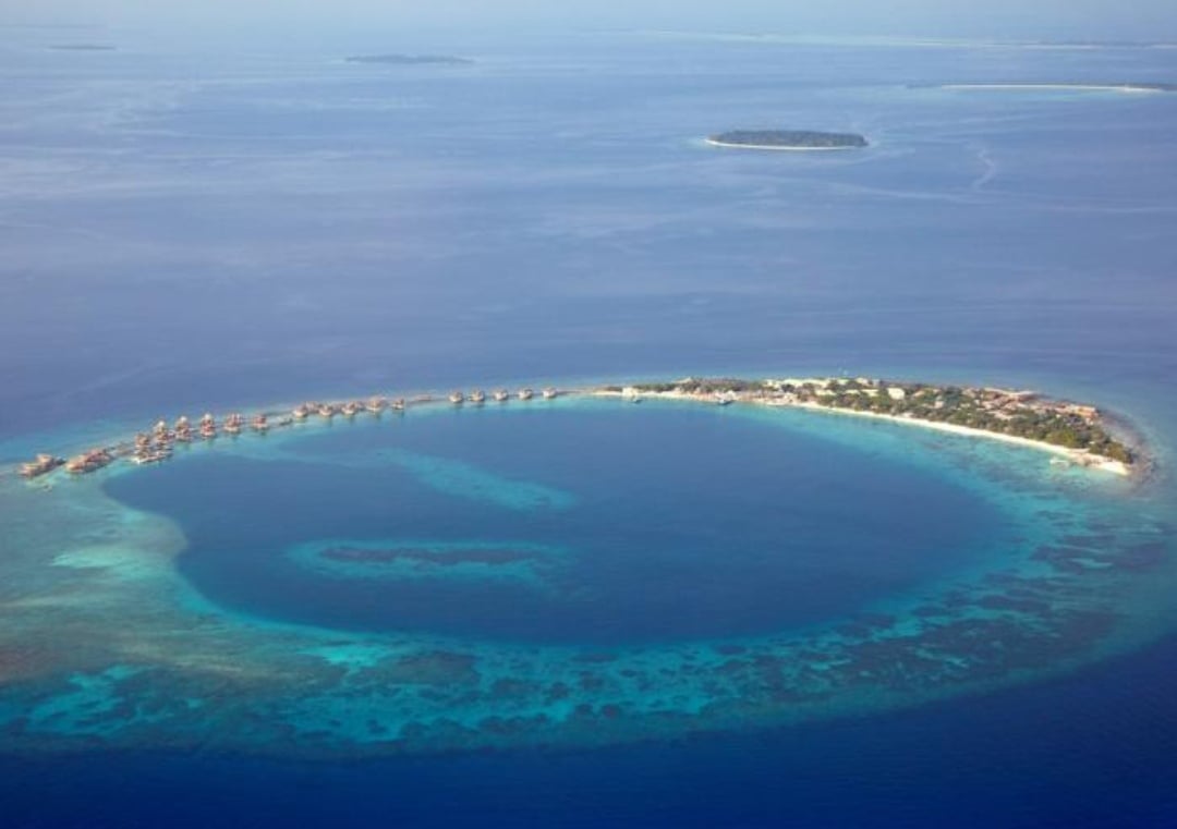 ލޯނުތަކެެއް ނުދައްކައިގެން 50 މިލިއަން ޑޮލަރަށް 2 ރިސޯޓް ވިއްކާލަނީ