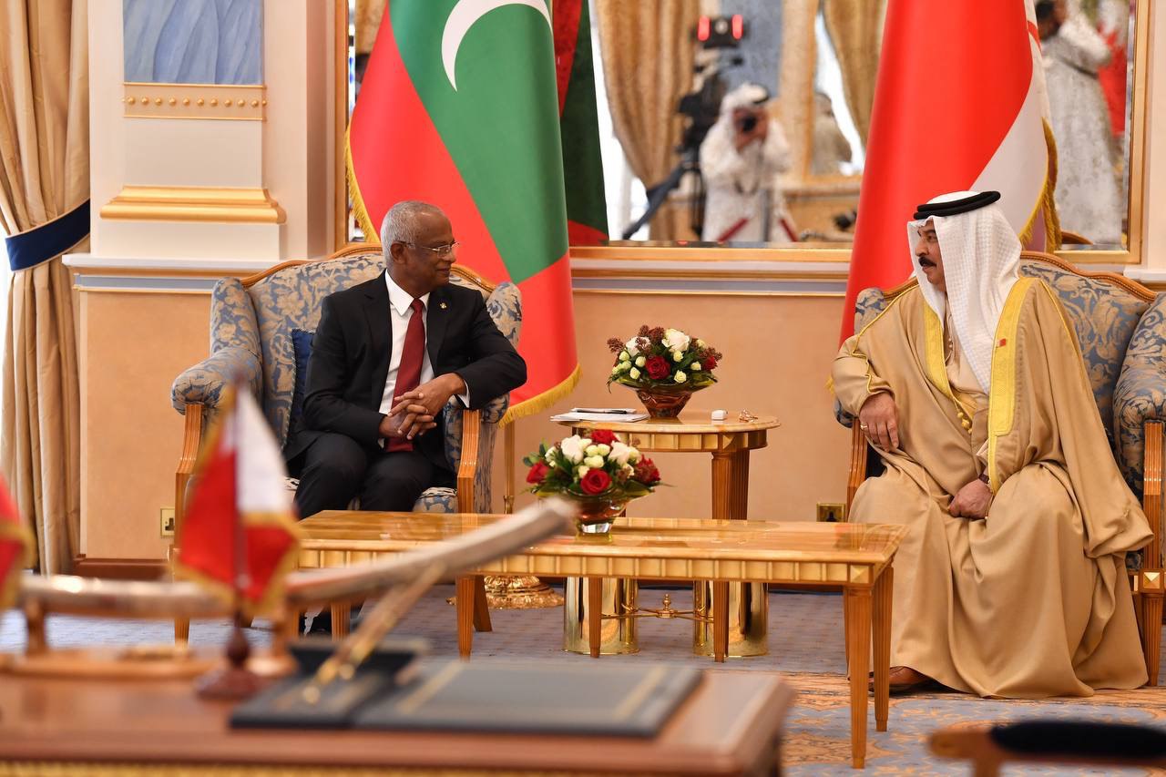 ރައީސްގެ ދަތުރުފުޅުތަކުން 4 އަހަރު ތެރޭގައި 3.4 ބިލިއަން އެމެރިކާ ޑޮލަރުގެ އެހީ