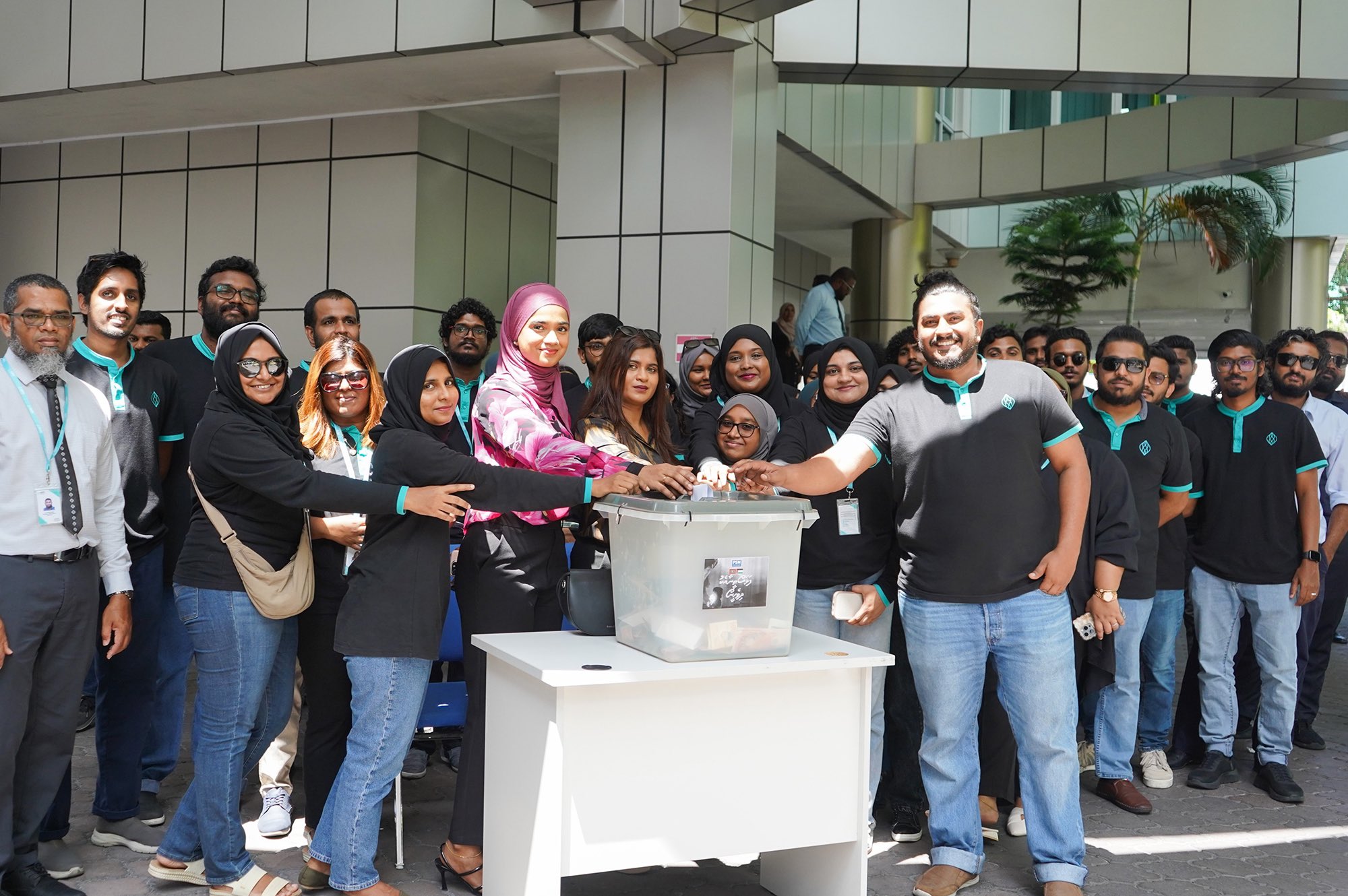 ޣައްޒާއަށް އެހީވާ ޓެލެތޯނަށް ފައިސާ ހަދިޔާ ކުރެވޭ ވަގުތު އިތުރުކޮށްފި